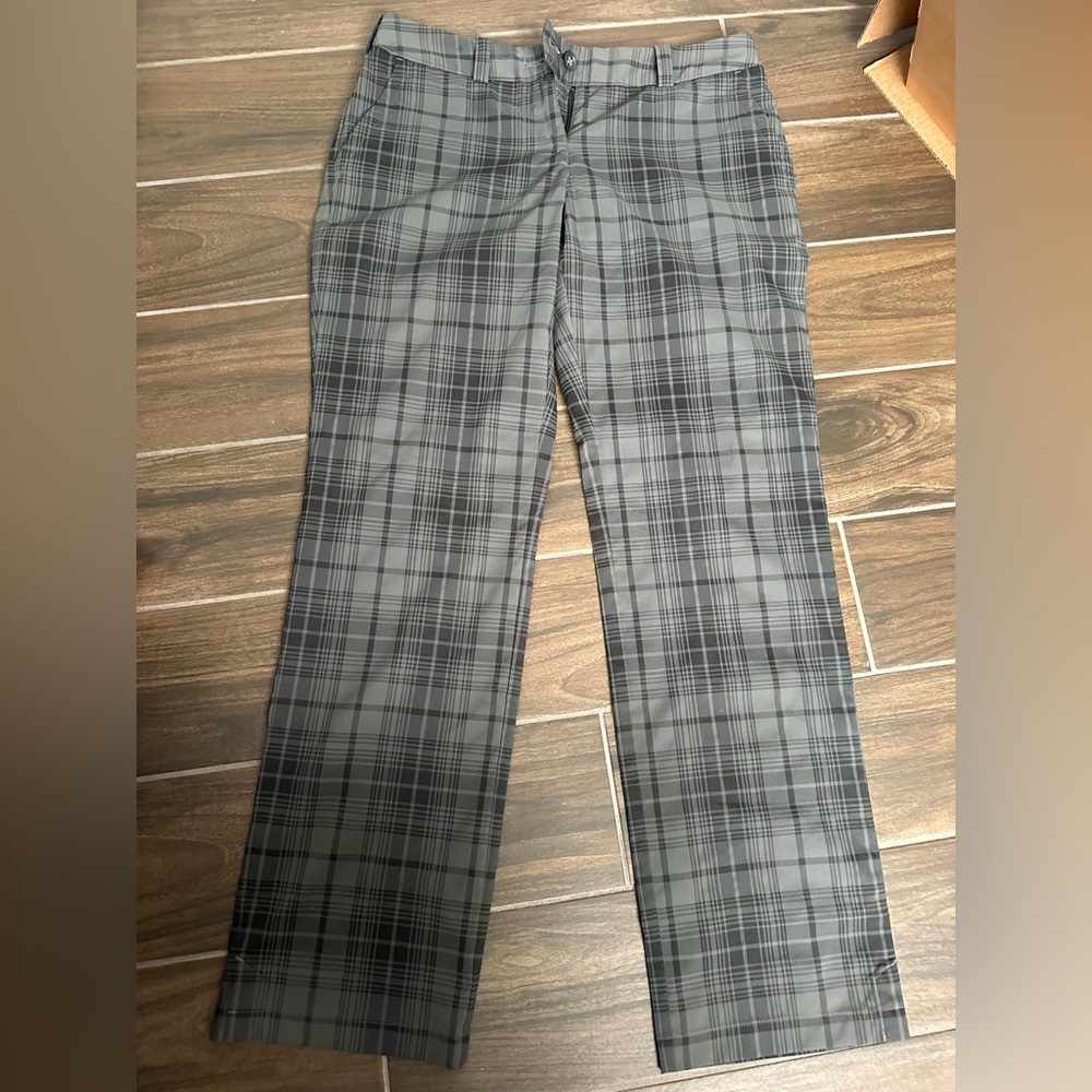 Nike golf women’s Dri-Fit pants 8